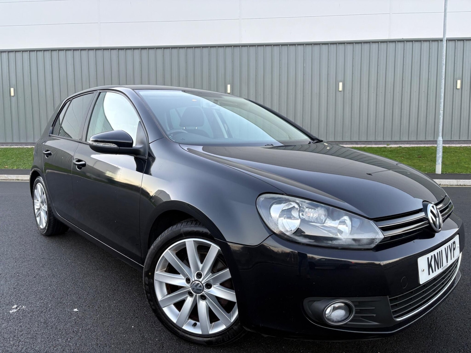 Used Volkswagen Golf 2011 for sale - 77016502: Photo 35