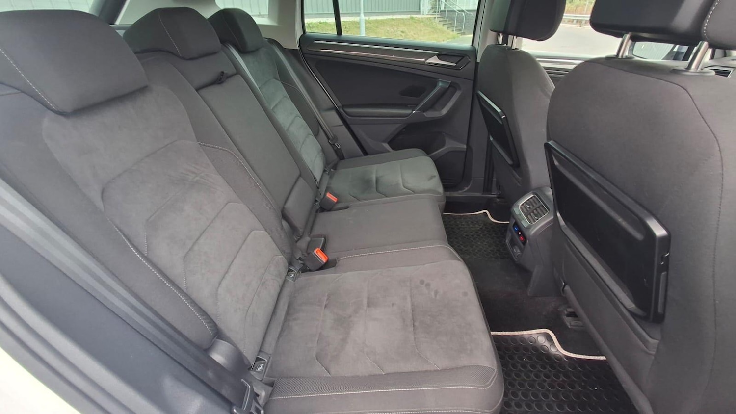 Used Volkswagen Tiguan 2017 for sale - 77454666: Photo 11