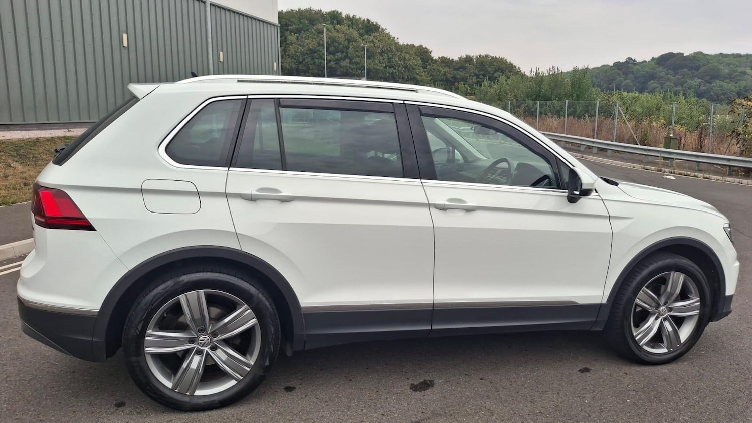 Used Volkswagen Tiguan 2017 for sale - 77454666: Photo 36
