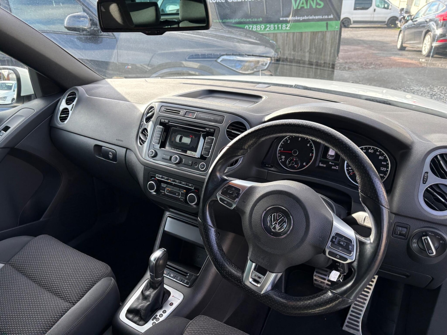 Used Volkswagen Tiguan 2015 for sale - 77040805: Photo 29