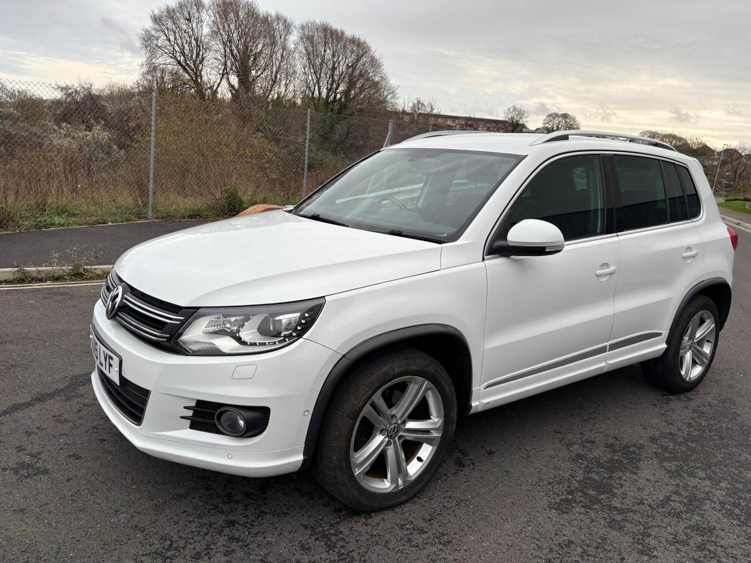 Used Volkswagen Tiguan 2015 for sale - 77040805: Photo 6