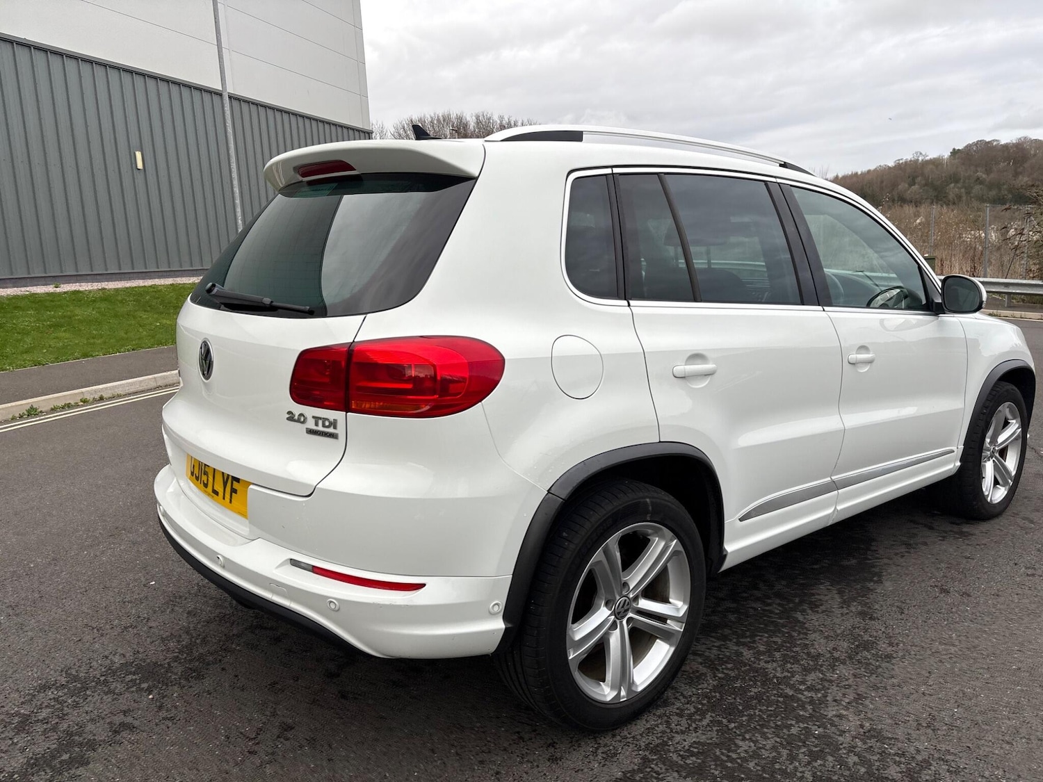 Used Volkswagen Tiguan 2015 for sale - 77040805: Photo 9