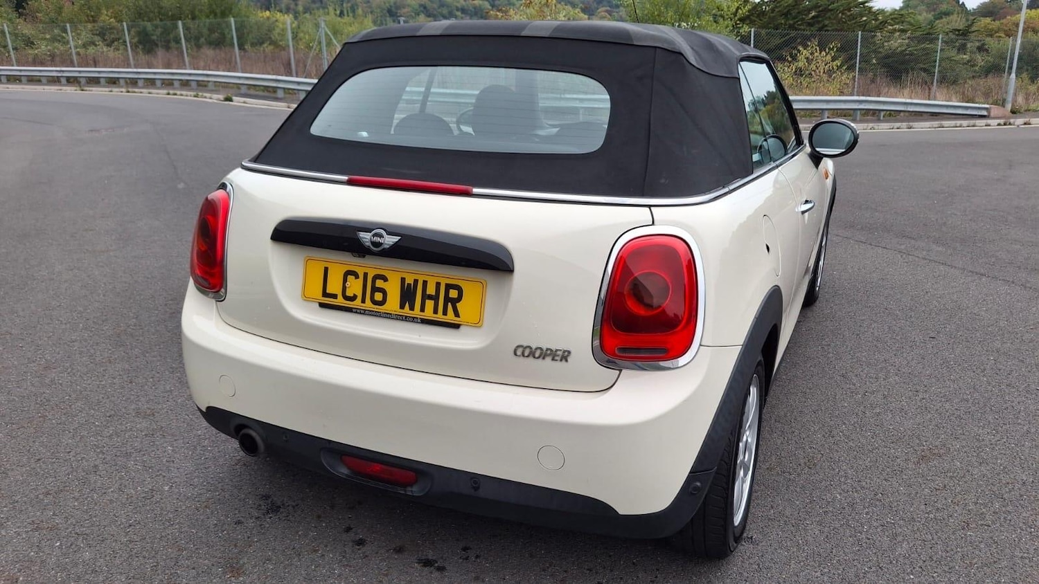 Used MINI Convertible 2016 for sale - 77330355: Photo 23