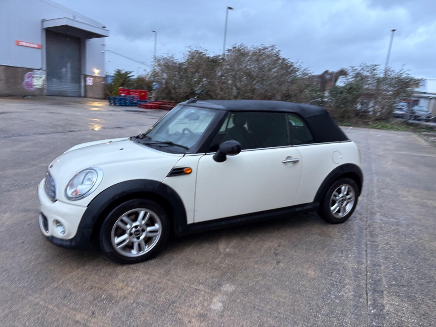 Used MINI Convertible 2012 for sale - 77291105: Photo 18