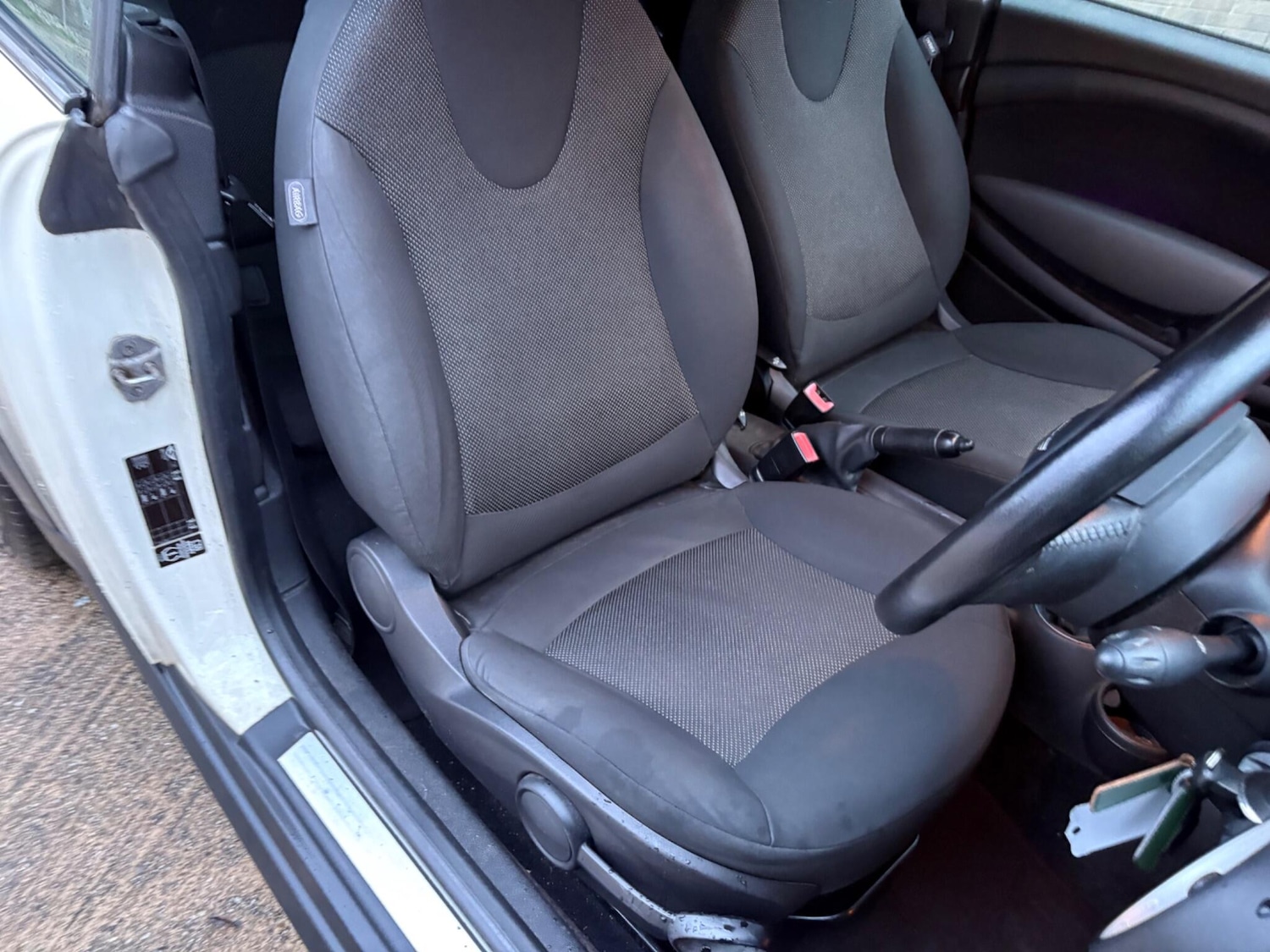 Used MINI Convertible 2012 for sale - 77291105: Photo 21