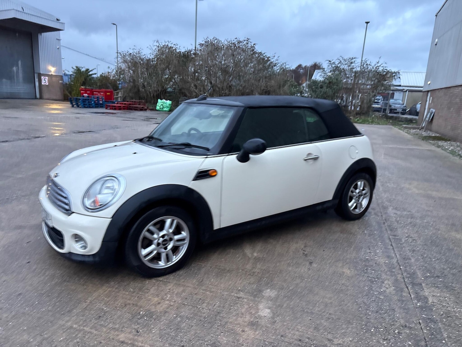 Used MINI Convertible 2012 for sale - 77291105: Photo 30
