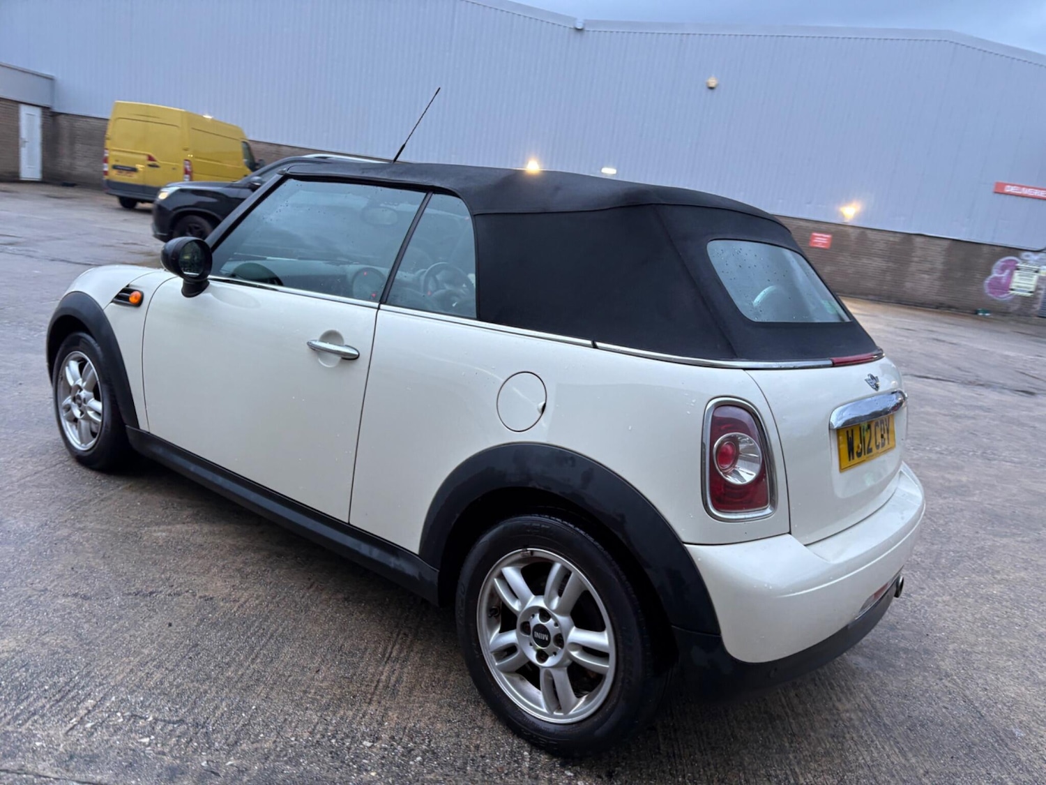 Used MINI Convertible 2012 for sale - 77291105: Photo 33