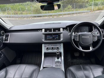 Used Land Rover Range Rover Sport 2017 for sale - 78648201: Photo