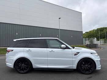 Used Land Rover Range Rover Sport 2017 for sale - 78648201: Photo