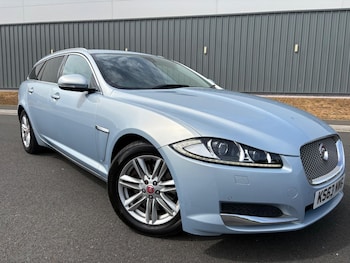 Used Jaguar XF 2014 for sale - 79464950: Photo