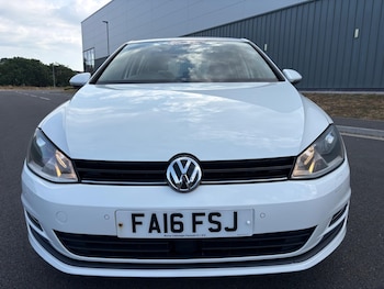 Used Volkswagen Golf 2016 for sale - 79317077: Photo