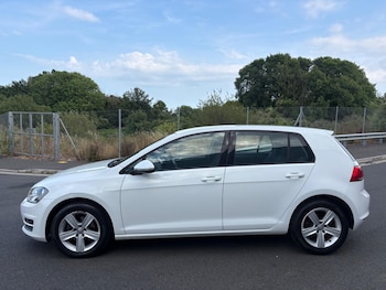 Used Volkswagen Golf 2016 for sale - 79317077: Photo