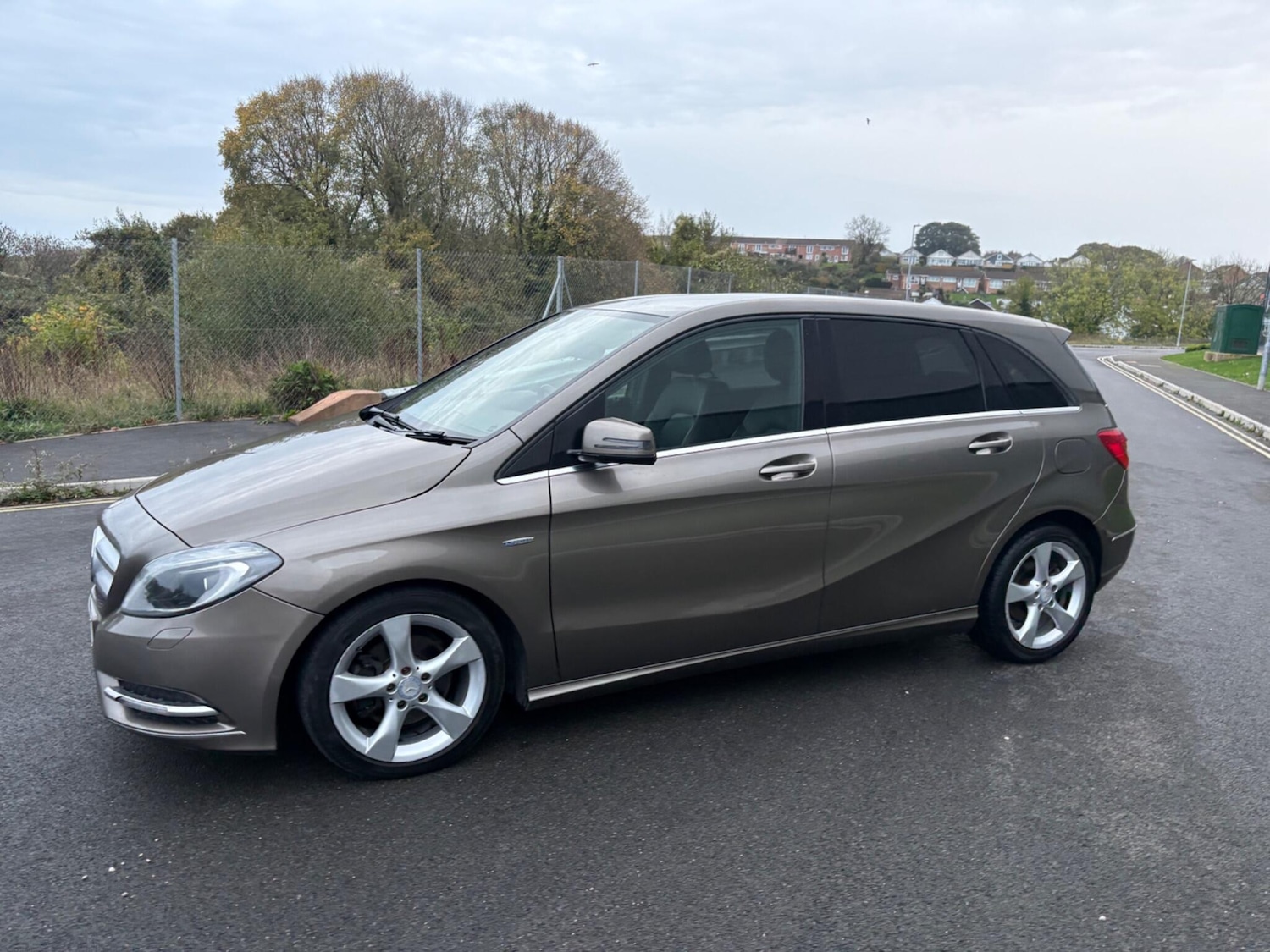 Used Mercedes-Benz B Class 2012 for sale - 76866297: Photo 17