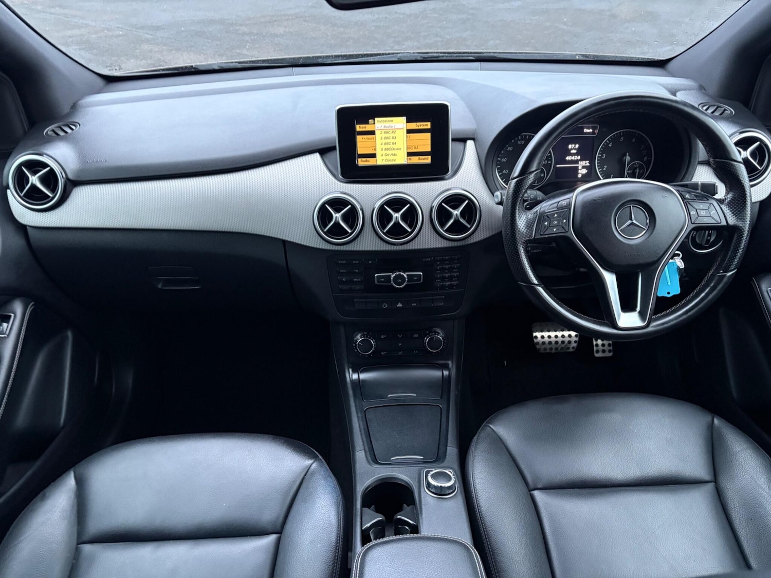 Used Mercedes-Benz B Class 2012 for sale - 76866297: Photo 2