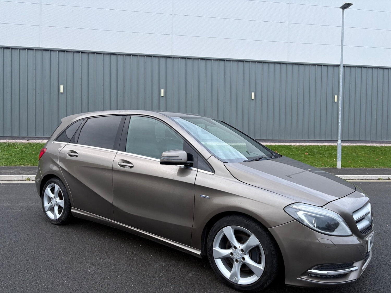 Used Mercedes-Benz B Class 2012 for sale - 76866297: Photo 36