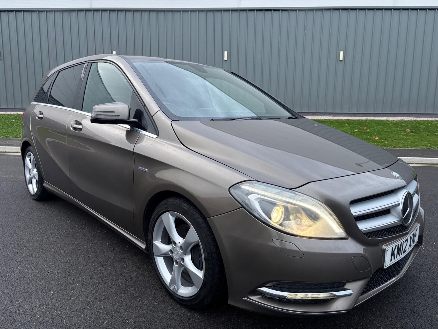 Used Mercedes-Benz B Class 2012 for sale - 76866297: Photo 9