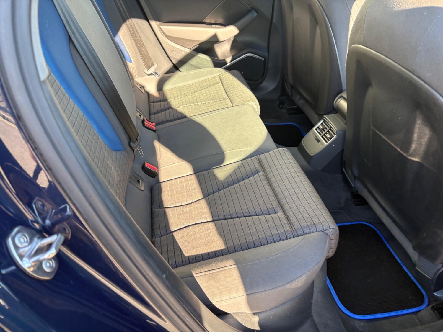 Used Audi A3 2017 for sale - 76865945: Photo 4