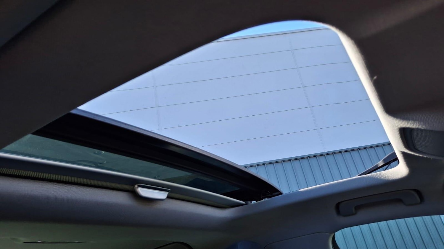 Used Audi A3 2017 for sale - 76865945: Photo 40