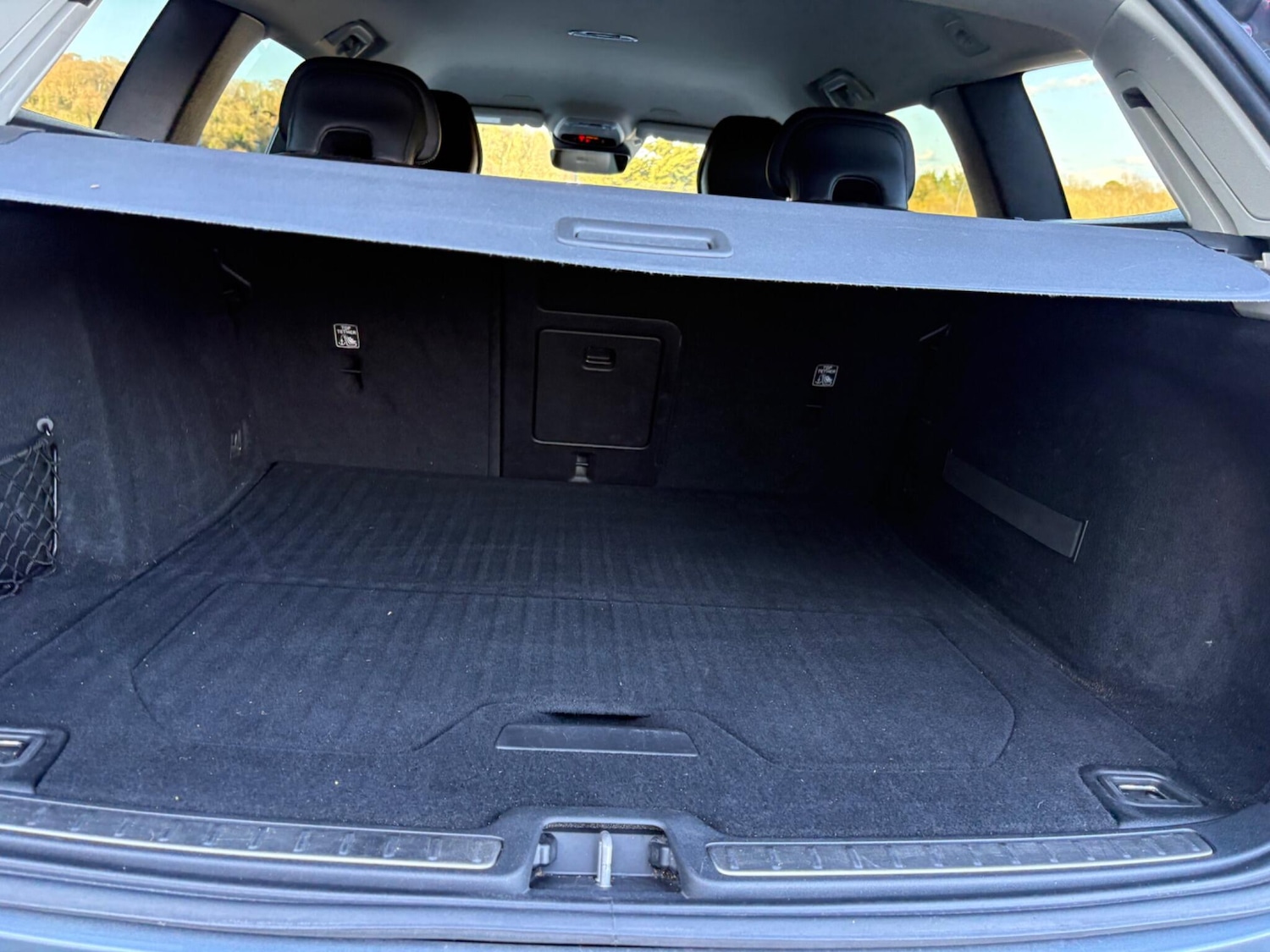 Used Volvo V60 2019 for sale - 78086117: Photo 11