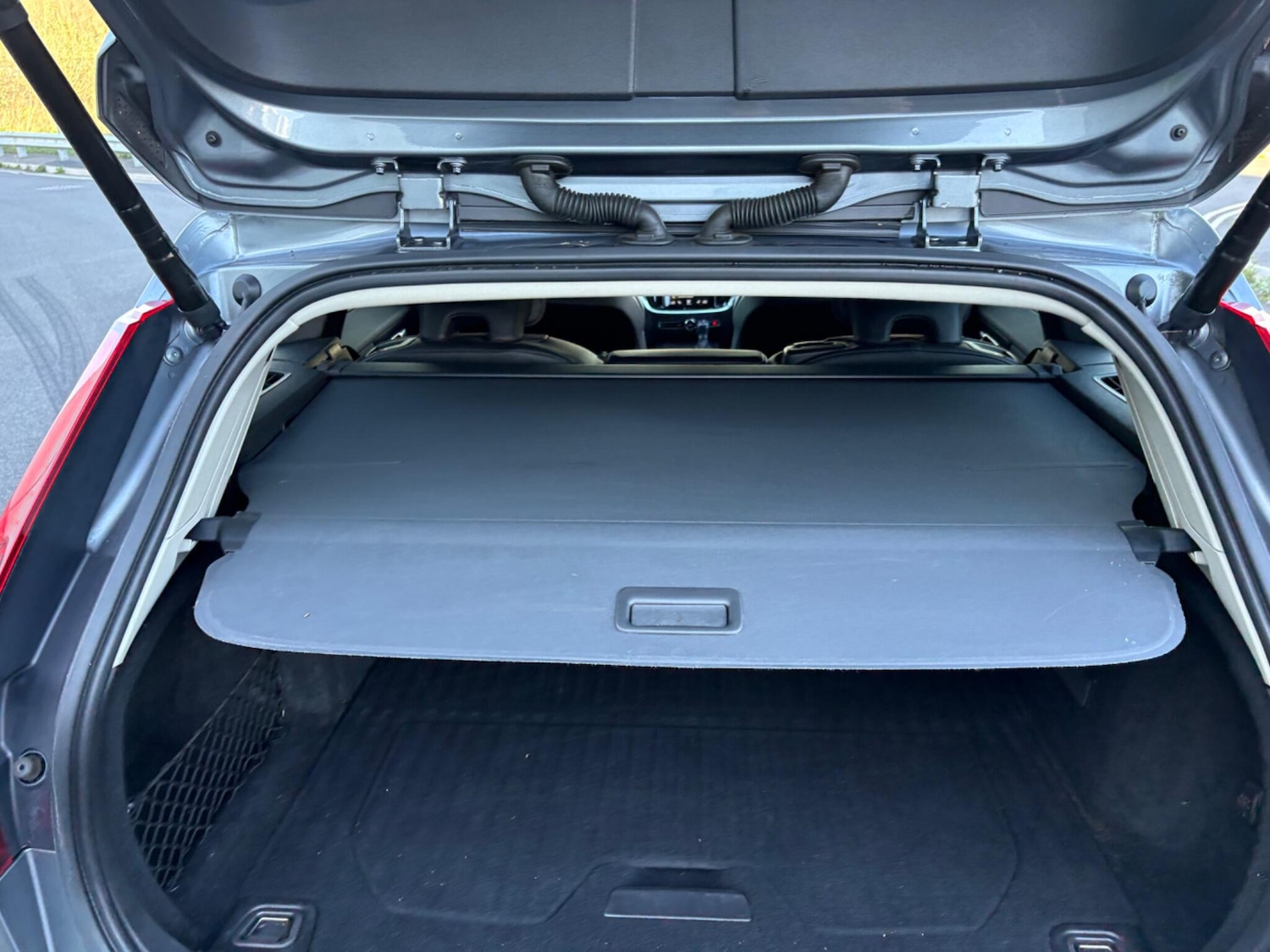 Used Volvo V60 2019 for sale - 78086117: Photo 14