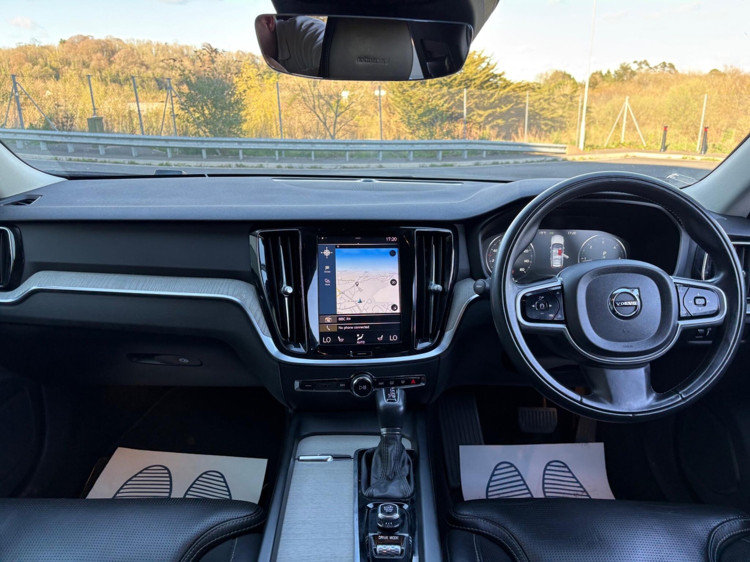 Used Volvo V60 2019 for sale - 78086117: Photo 15