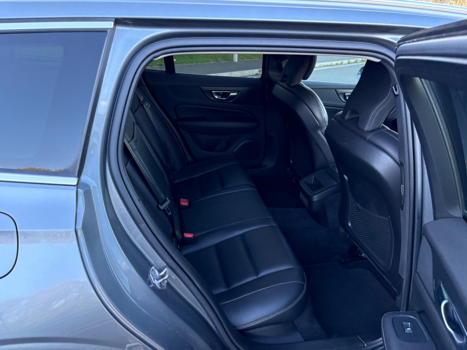 Used Volvo V60 2019 for sale - 78086117: Photo 19