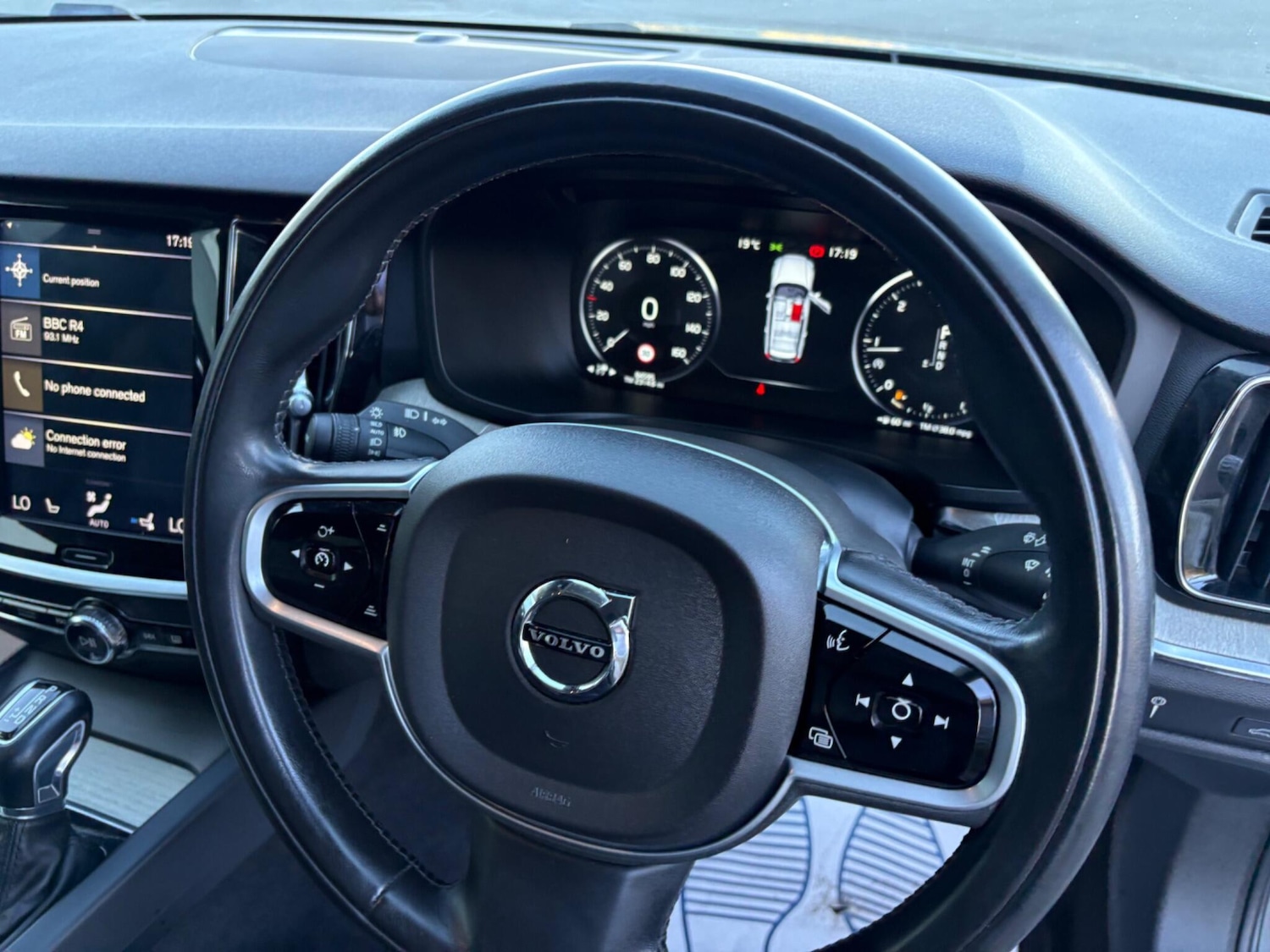 Used Volvo V60 2019 for sale - 78086117: Photo 29