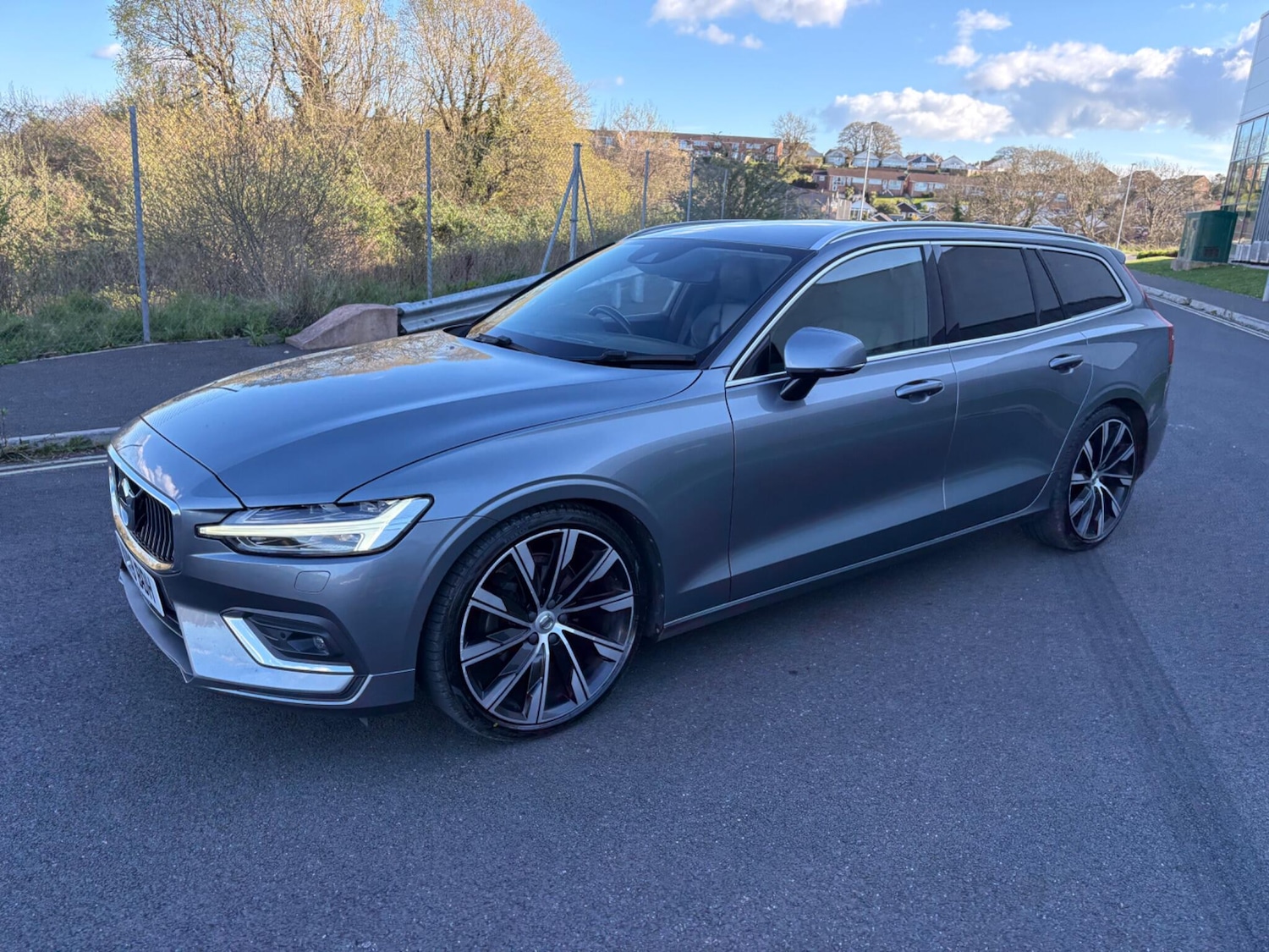 Used Volvo V60 2019 for sale - 78086117: Photo 42