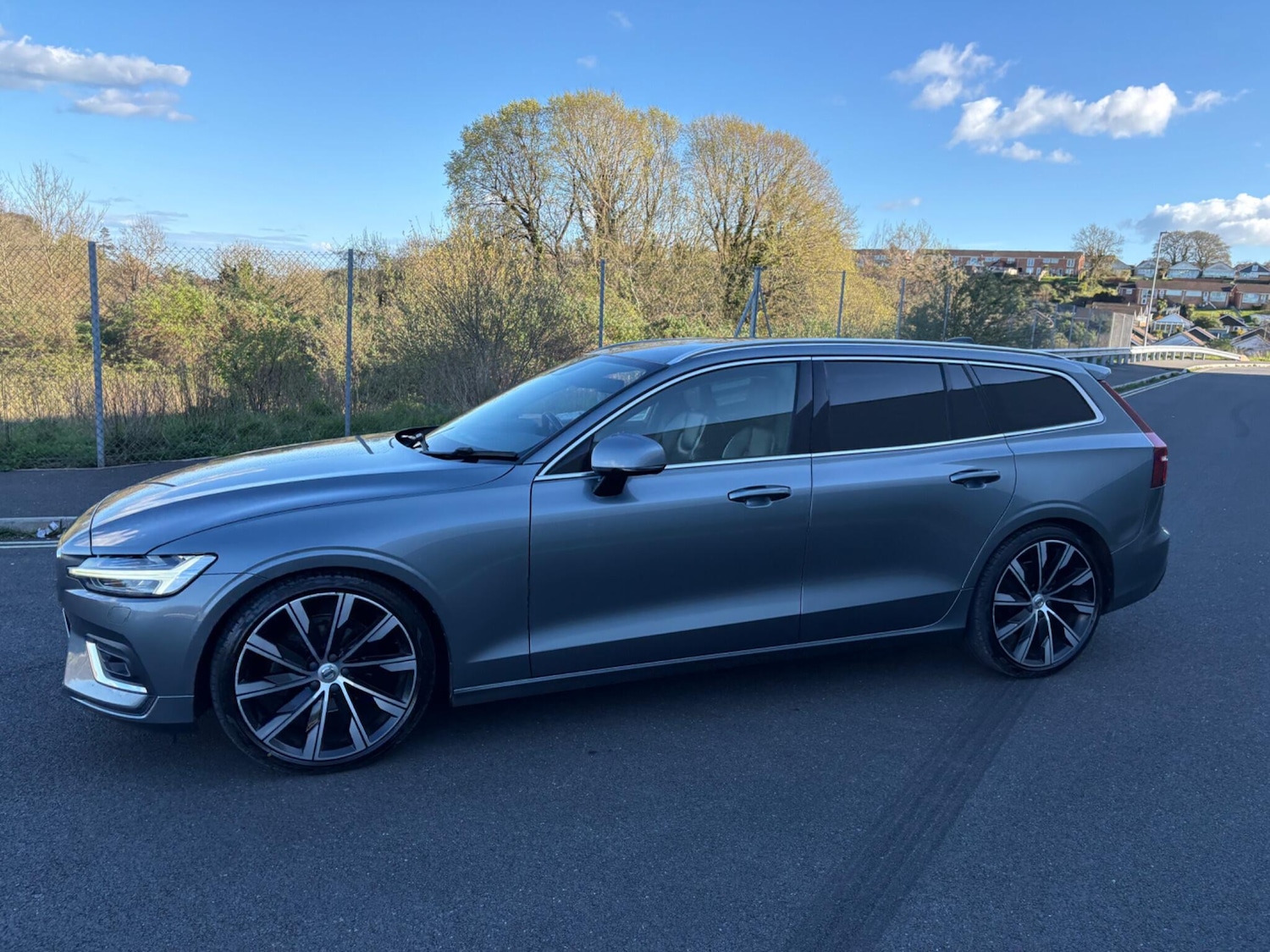Used Volvo V60 2019 for sale - 78086117: Photo 45