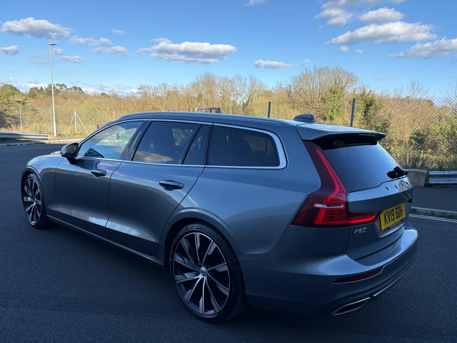 Used Volvo V60 2019 for sale - 78086117: Photo 52