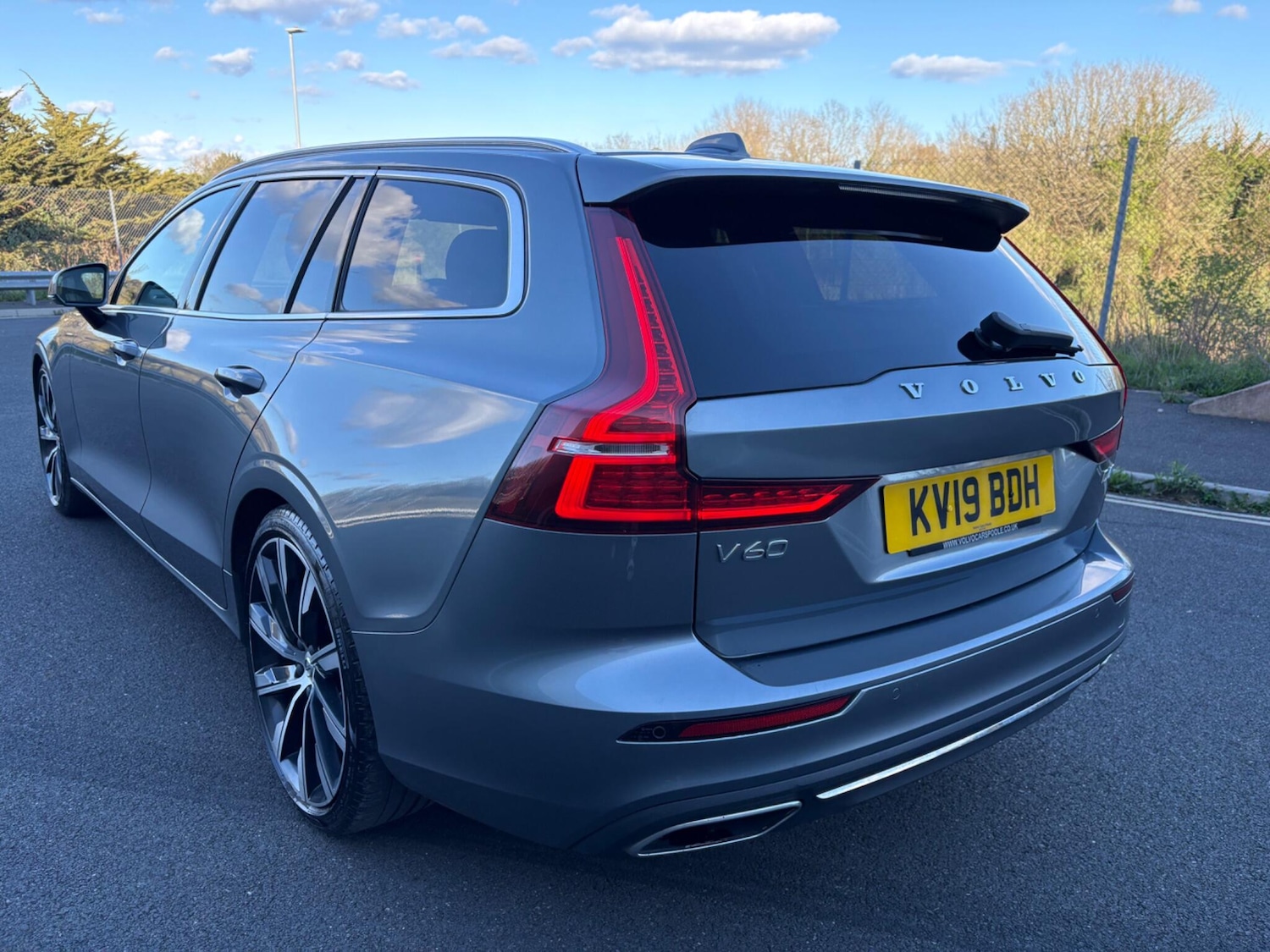 Used Volvo V60 2019 for sale - 78086117: Photo 53
