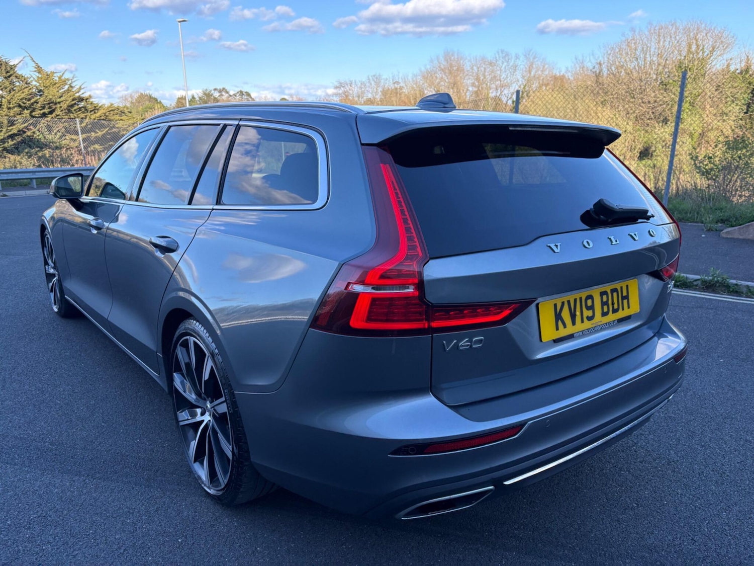 Used Volvo V60 2019 for sale - 78086117: Photo 54