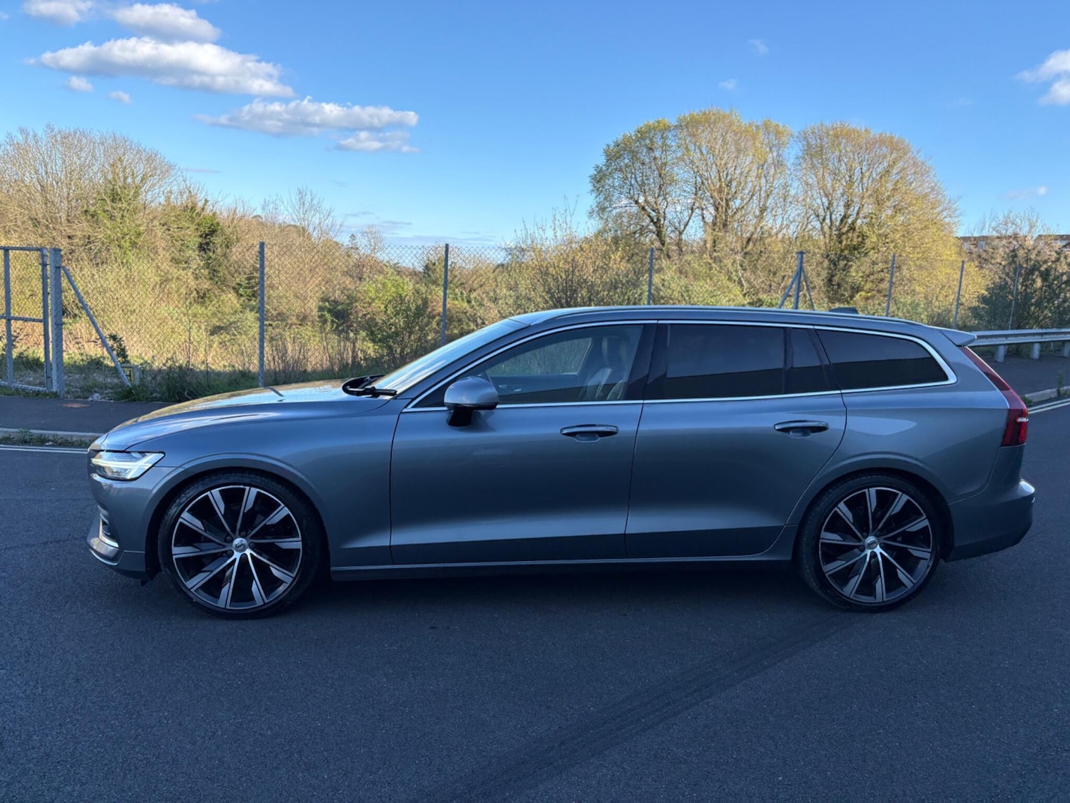 Used Volvo V60 2019 for sale - 78086117: Photo 6