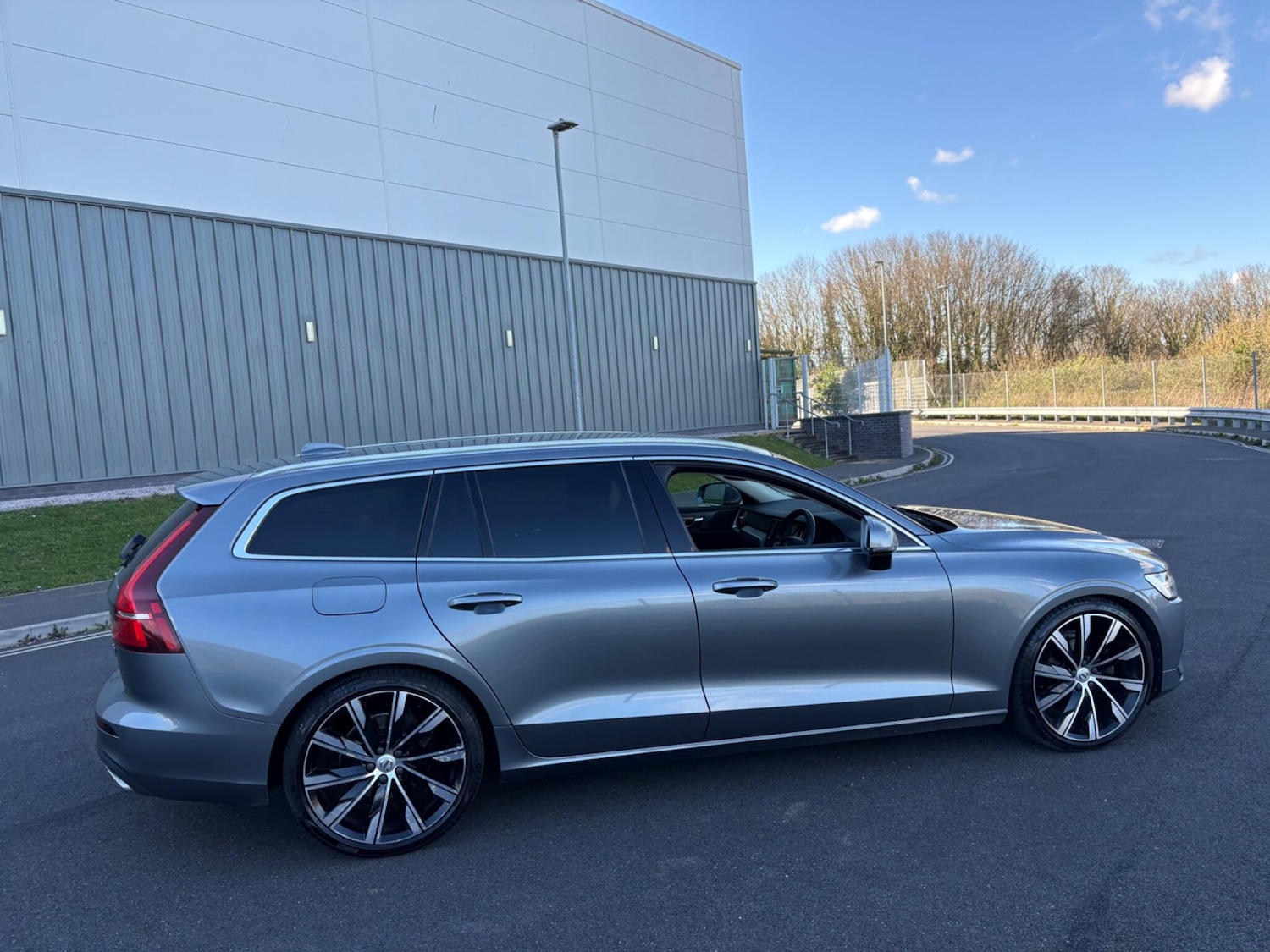 Used Volvo V60 2019 for sale - 78086117: Photo 66