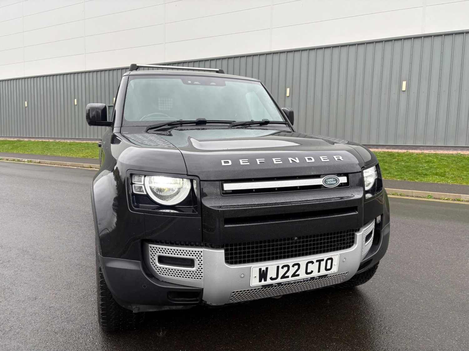 Used Land Rover Defender 2022 for sale - 77267911: Photo 7