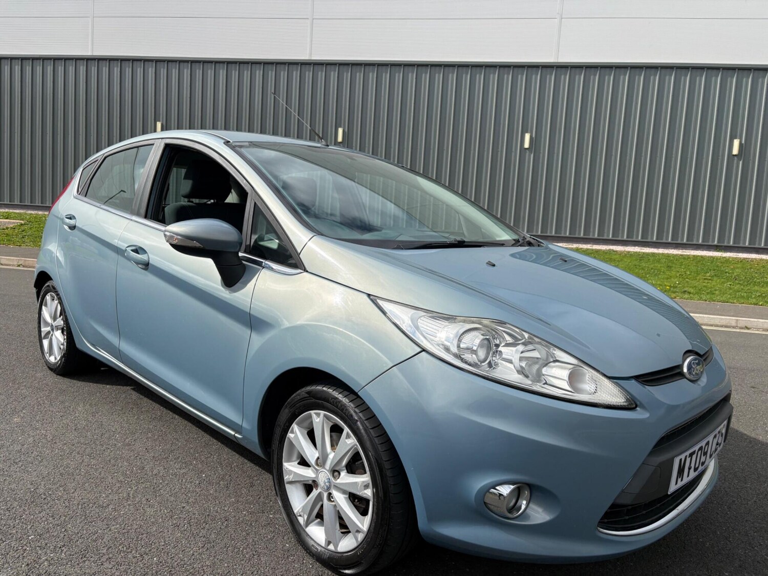 Used Ford Fiesta 2009 for sale - 77909081: Photo 37