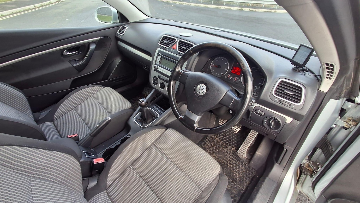 Used Volkswagen EOS 2007 for sale - 76865962: Photo 37