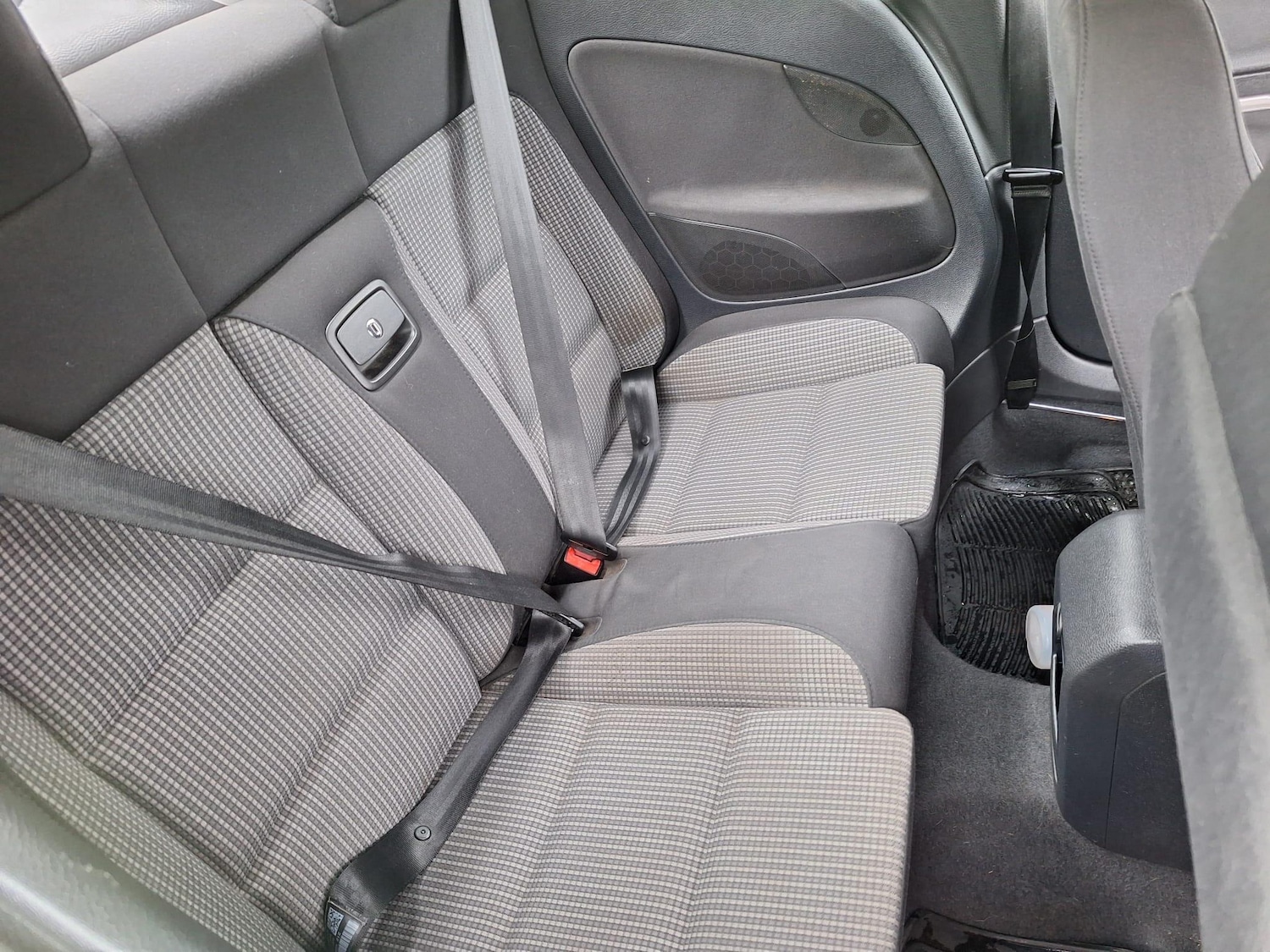 Used Volkswagen EOS 2007 for sale - 76865962: Photo 8