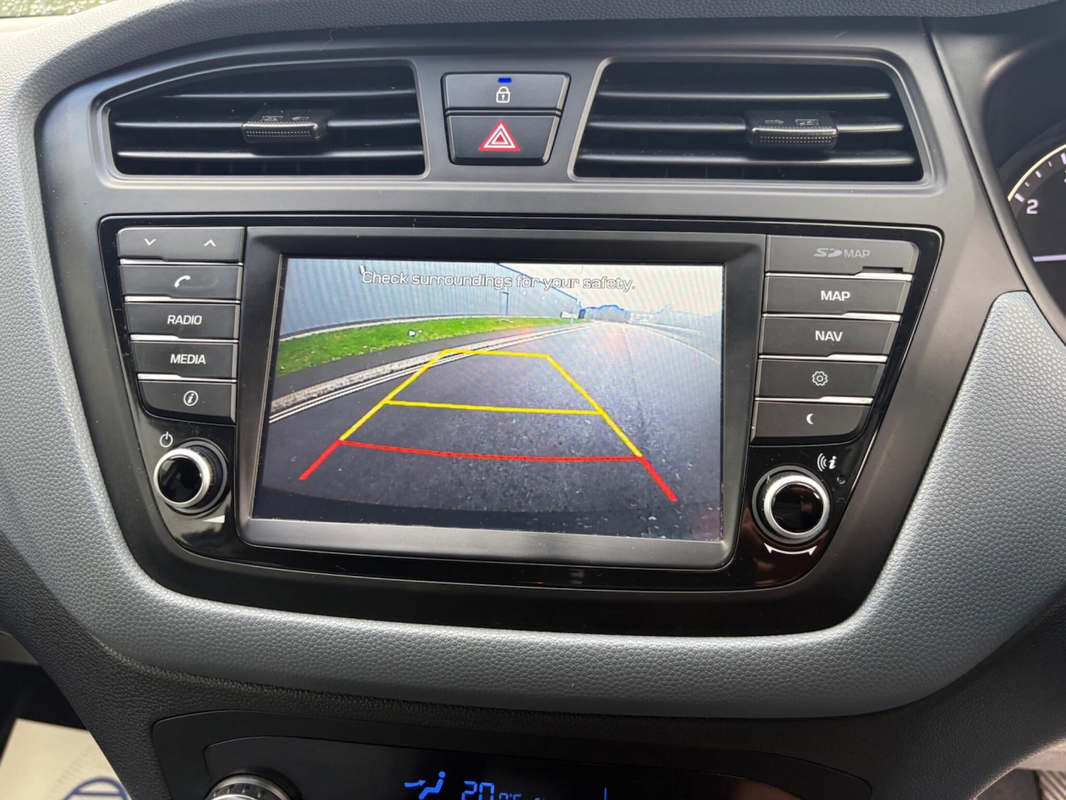 Used Hyundai i20 2016 for sale - 76865561: Photo 11