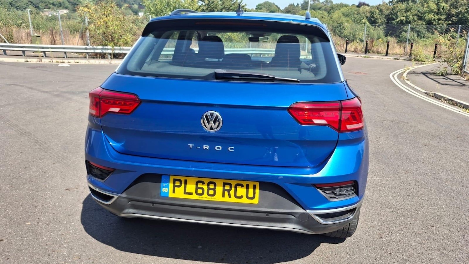 Used Volkswagen T-Roc 2018 for sale - 76865655: Photo 11