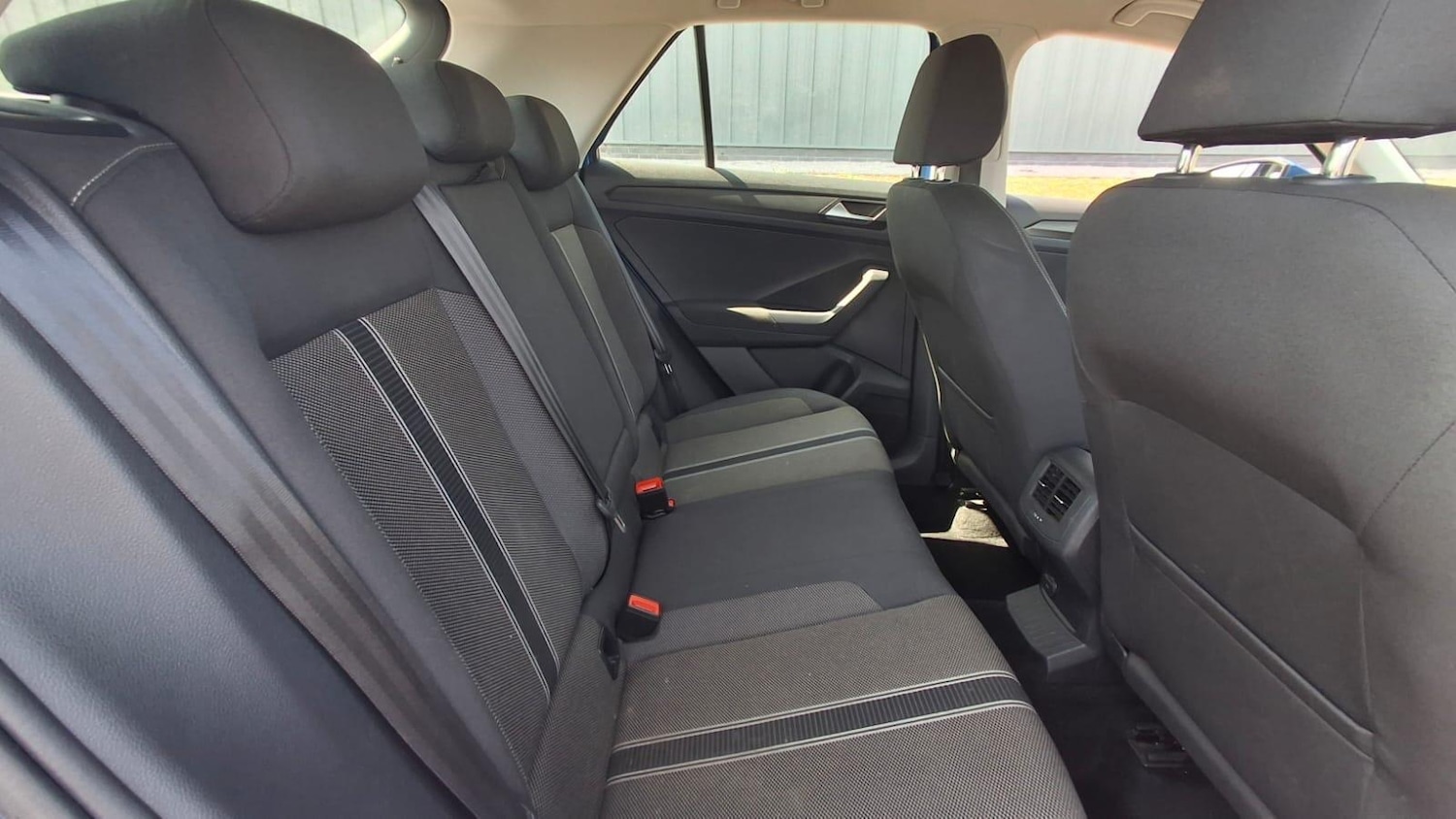 Used Volkswagen T-Roc 2018 for sale - 76865655: Photo 22