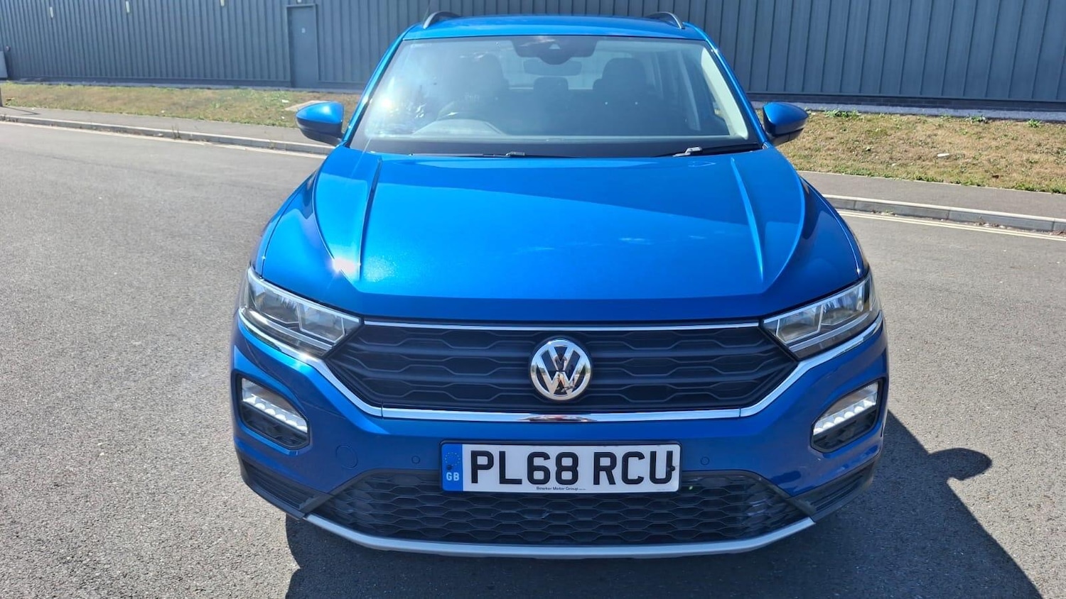 Used Volkswagen T-Roc 2018 for sale - 76865655: Photo 8