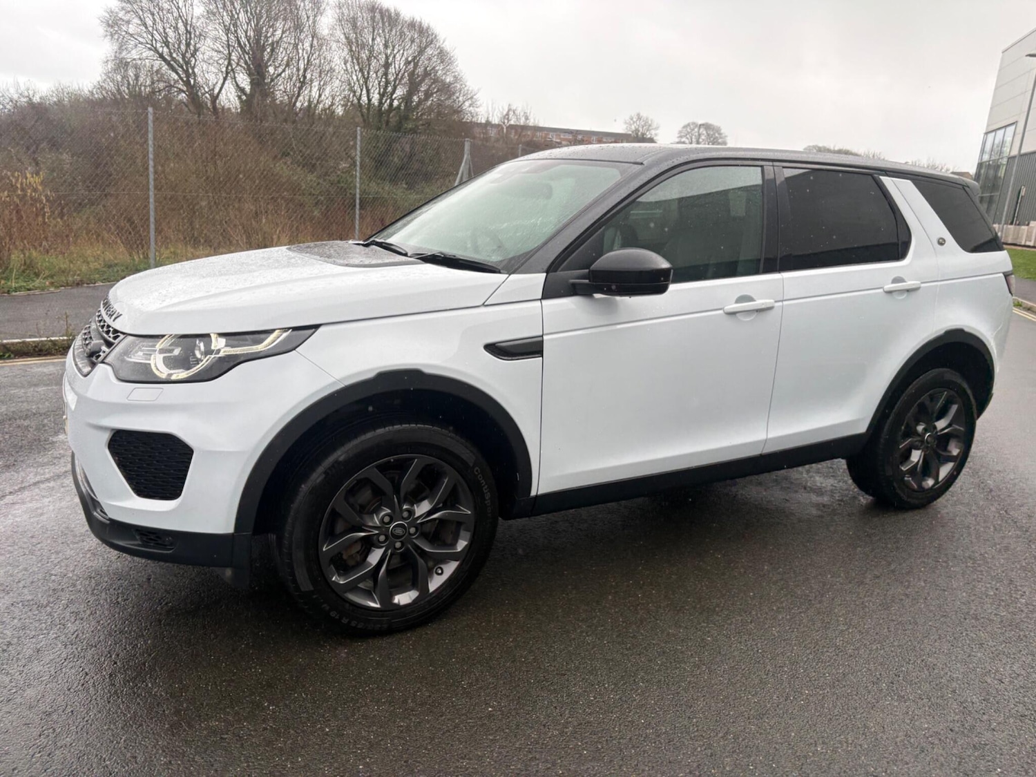 Used Land Rover Discovery Sport 2019 for sale - 77455117: Photo 12