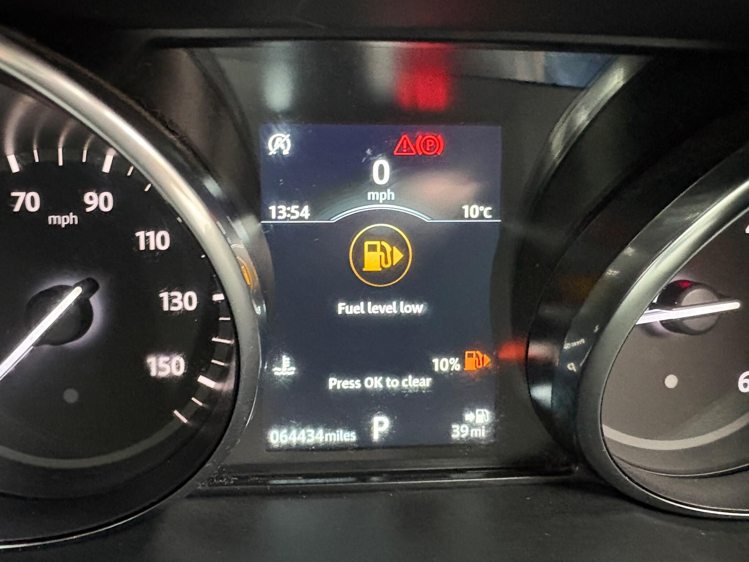 Used Land Rover Discovery Sport 2019 for sale - 77455117: Photo 32