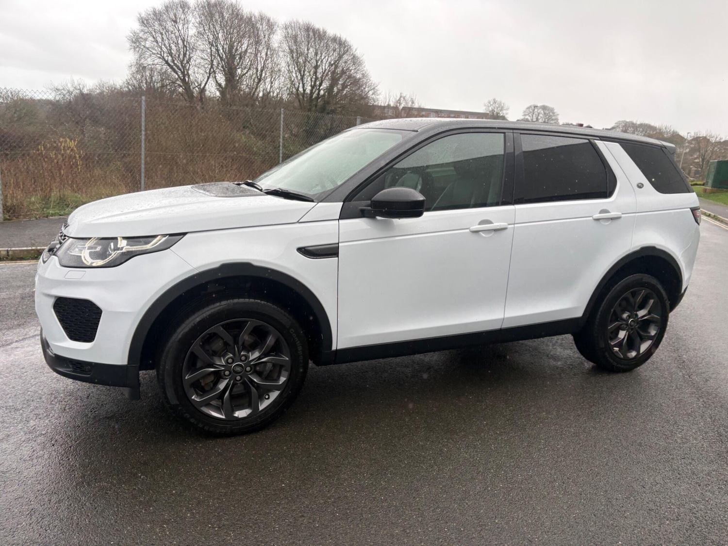 Used Land Rover Discovery Sport 2019 for sale - 77455117: Photo 36