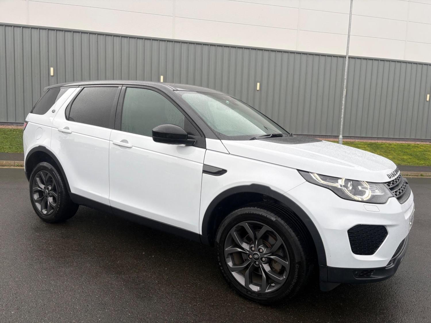 Used Land Rover Discovery Sport 2019 for sale - 77455117: Photo 42