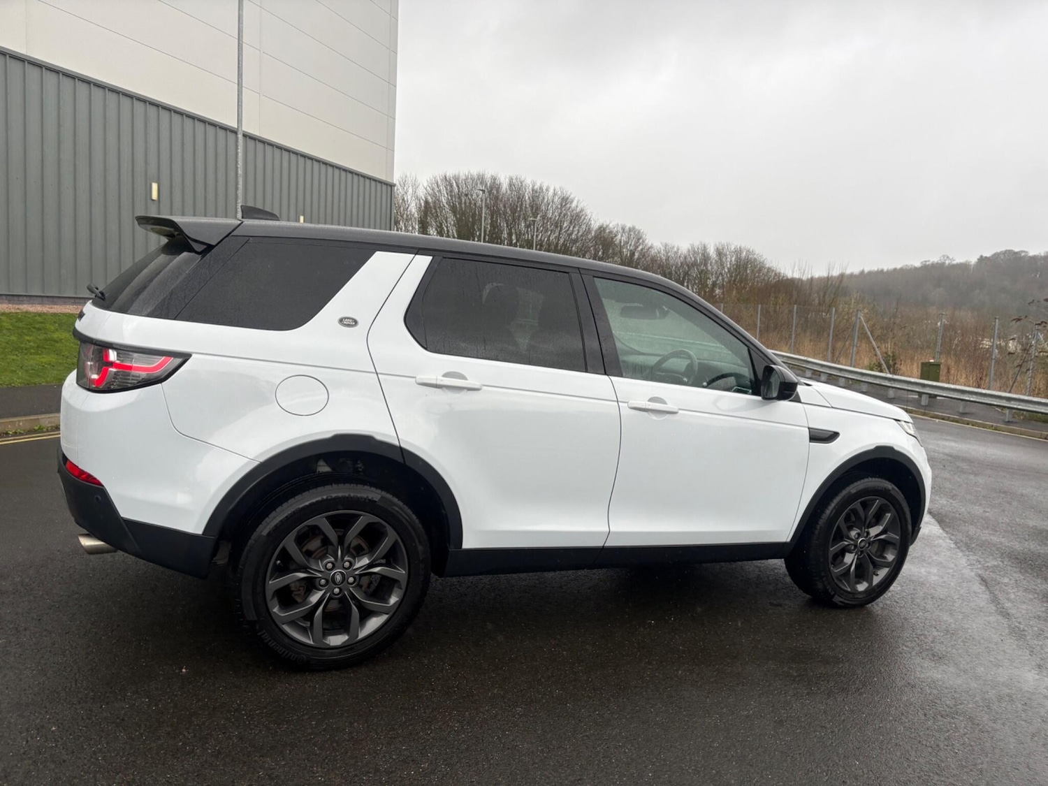 Used Land Rover Discovery Sport 2019 for sale - 77455117: Photo 9