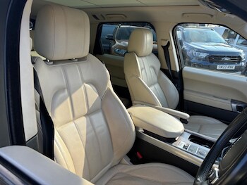 Used Land Rover Range Rover Sport 2015 for sale - 77330927: Photo