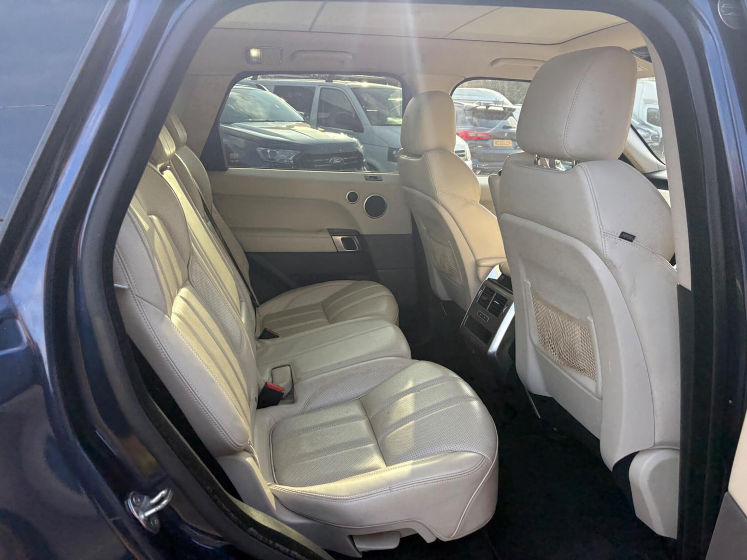 Used Land Rover Range Rover Sport 2015 for sale - 77330927: Photo 9