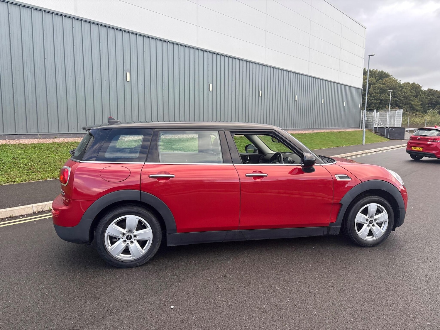 Used MINI Clubman 2016 for sale - 76865600: Photo 13